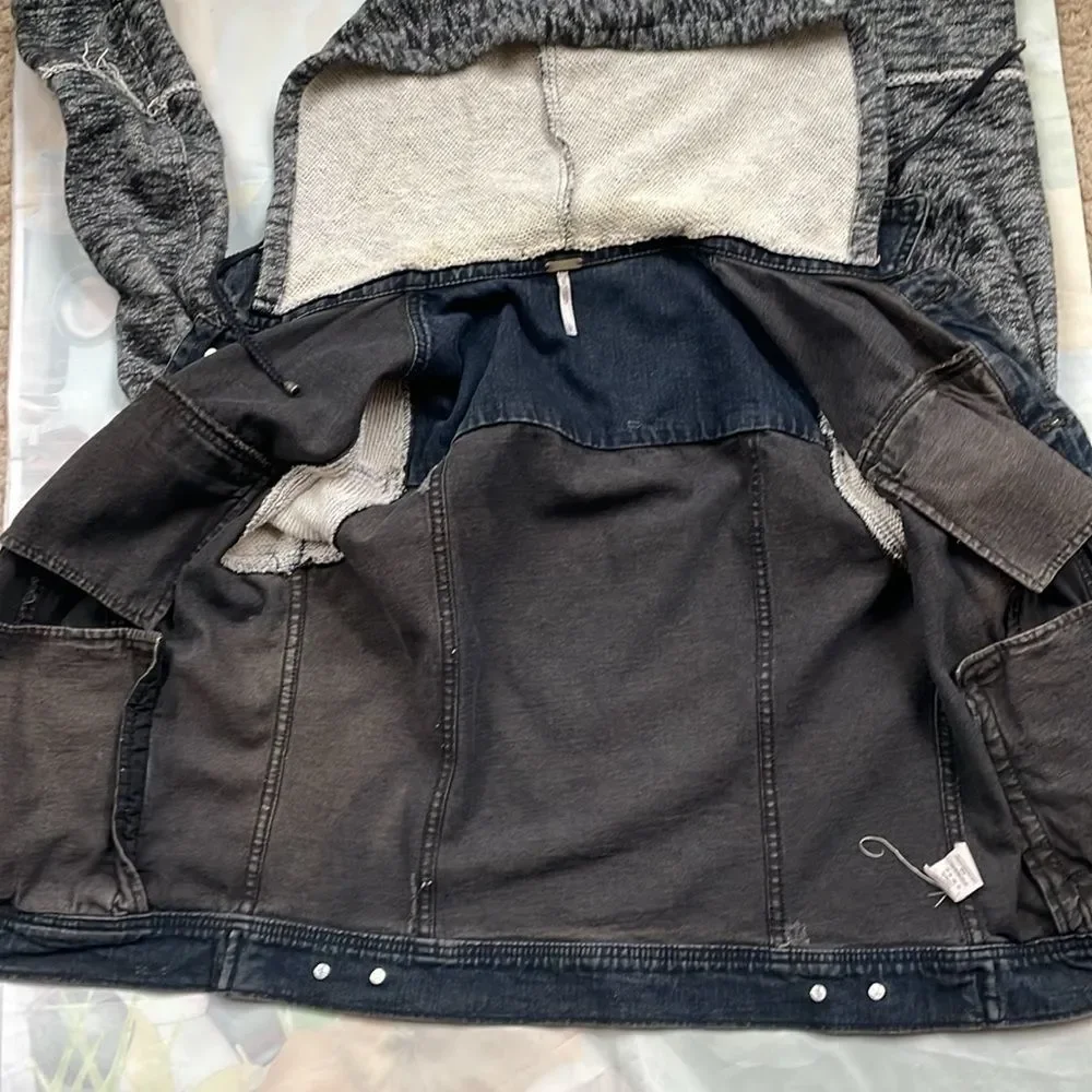 Free People Hooded Denim Knit Jacket Navy Black Gary Distressed L Mixed Media - Picture 7 of 13